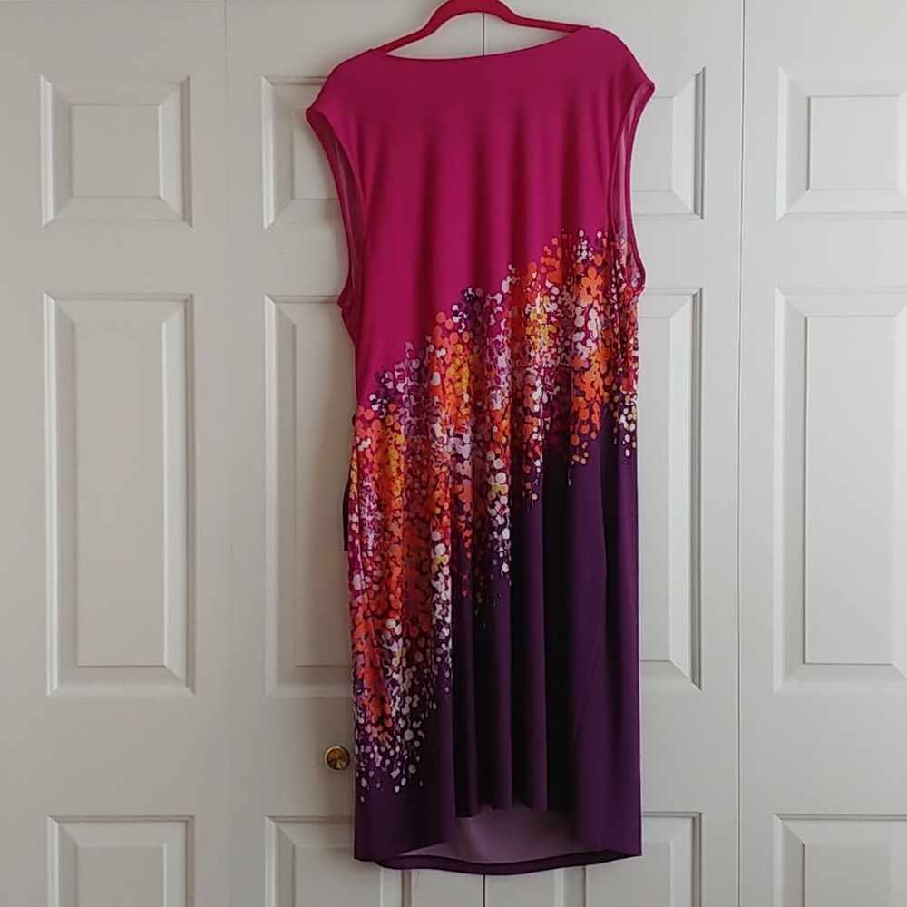 Dress - Picture 3 of 3